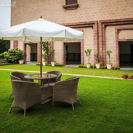 Mansingh Palace, Agra Экстерьер фото