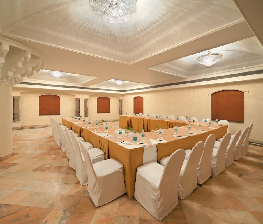 Mansingh Palace, Agra Экстерьер фото